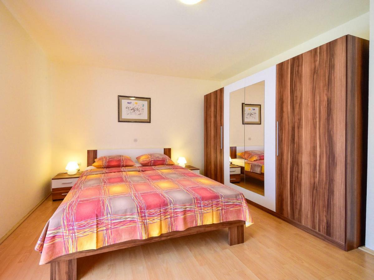 Apartment Fani-2 By Interhome Banjol ภายนอก รูปภาพ